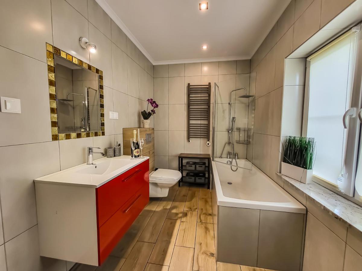 Holiday Home Vegas - House And Garten For Exclusive Use Kolczewo Ngoại thất bức ảnh